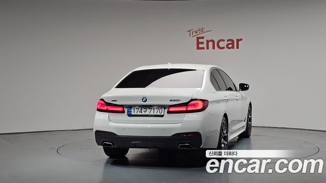 BMW 5-Series 530i xDrive M Sport Package
