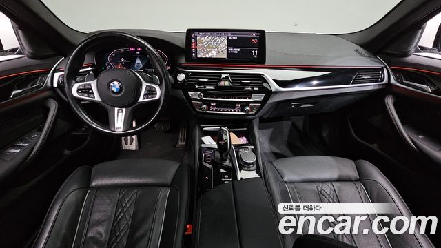 BMW 5-Series 530i xDrive M Sport Package