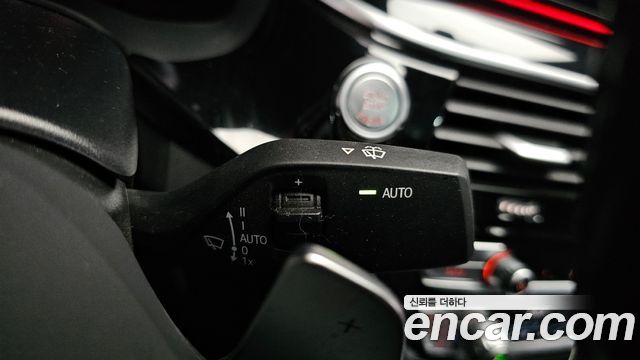 BMW 5-Series 530i xDrive M Sport Package