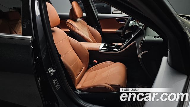 Mercedes-Benz C-Class C300 4MATIC Avantgarde