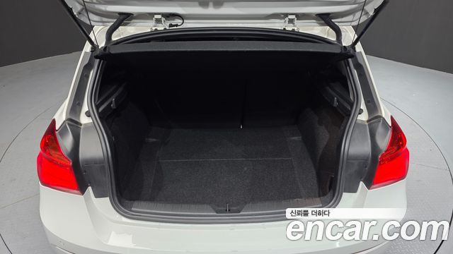BMW 1-Series 118d JOY 5DOOR