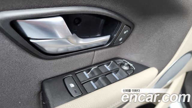 Land Rover Range Rover Evoque 2.0 TD4 SE