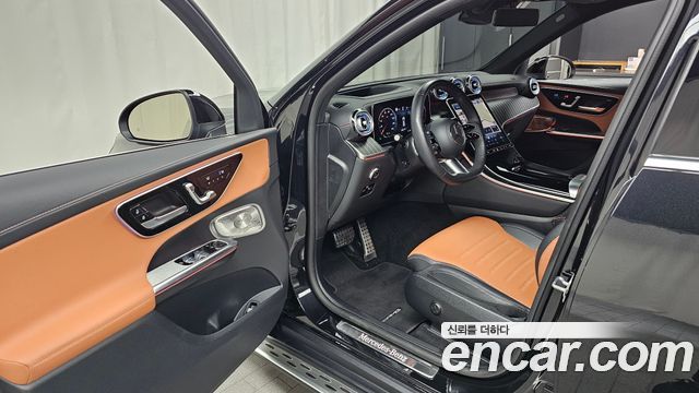 Mercedes-Benz GLC-Class GLC300 4MATIC AMG Line