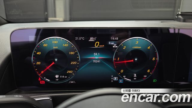 Mercedes-Benz GLB-Class GLB200 d