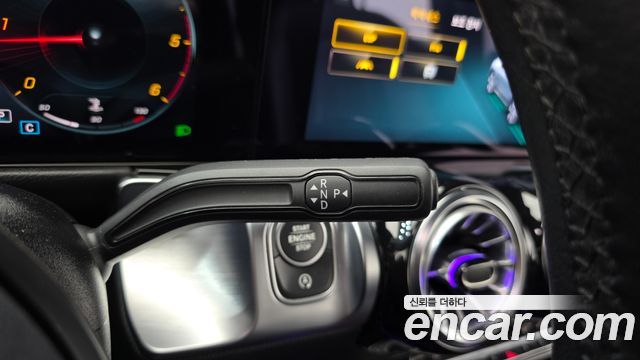 Mercedes-Benz GLB-Class GLB200 d