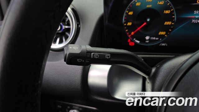 Mercedes-Benz GLB-Class GLB200 d