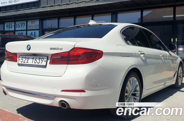 BMW 5-Series 520d Luxury Plus