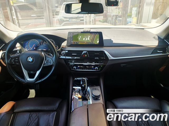 BMW 5-Series 520d Luxury Plus