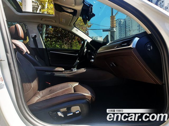 BMW 5-Series 520d Luxury Plus