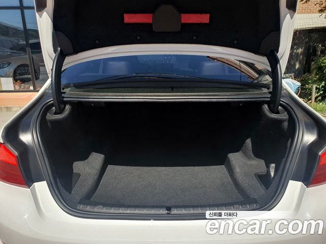 BMW 5-Series 520d Luxury Plus