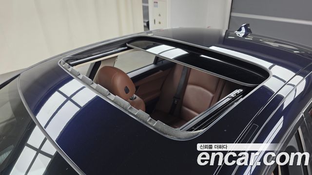 BMW 5-Series 520d M Aero Dynamic