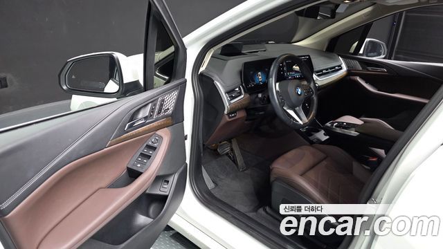 BMW 2-Series 220i Luxury