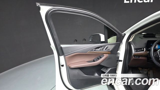 BMW 2-Series 220i Luxury