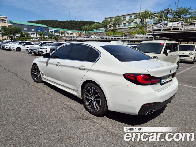 BMW 5-Series 523d M Sport