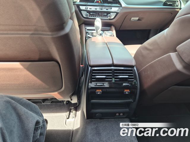 BMW 5-Series 523d M Sport