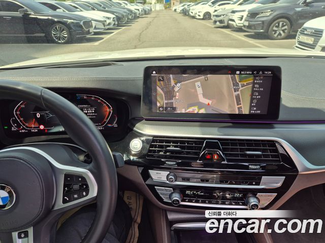 BMW 5-Series 523d M Sport