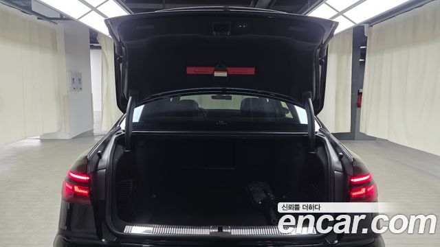 Audi A8 55 TFSI Quattro LWB