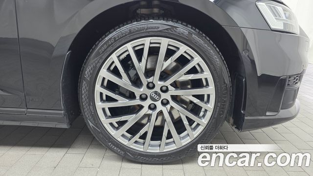 Audi A8 55 TFSI Quattro LWB