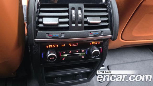 BMW X6M 4.4