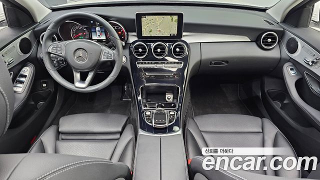 Mercedes-Benz C-Class C200 Avantgarde