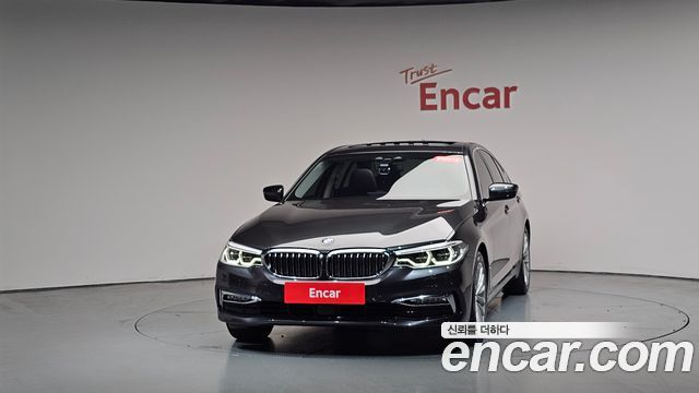 BMW 5-Series 530i xDrive Luxury Plus