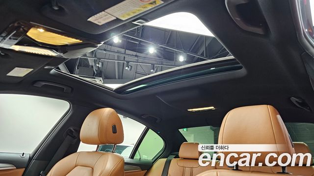 BMW 5-Series 530i xDrive M Sport Package
