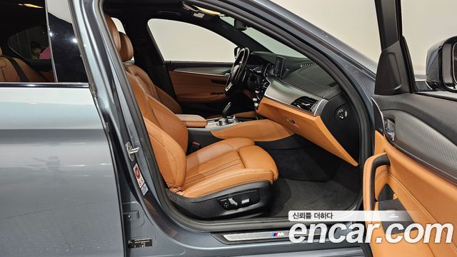 BMW 5-Series 530i xDrive M Sport Package
