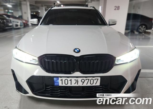 BMW 3-Series 320i Touring M Sports