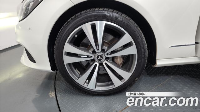 Mercedes-Benz CLS-Class CLS350 d 4MATIC