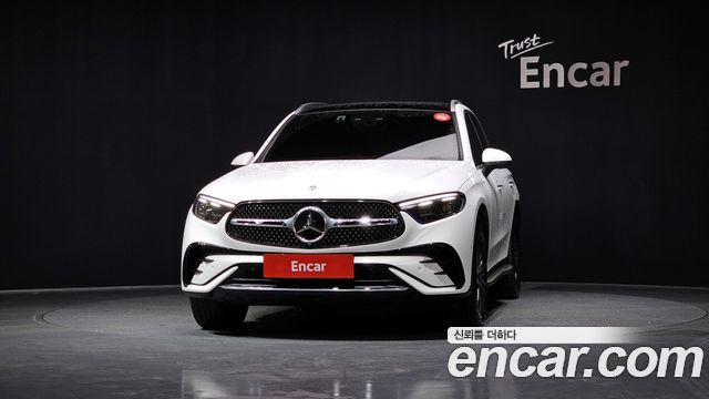 Mercedes-Benz GLC-Class GLC300 4MATIC AMG Line