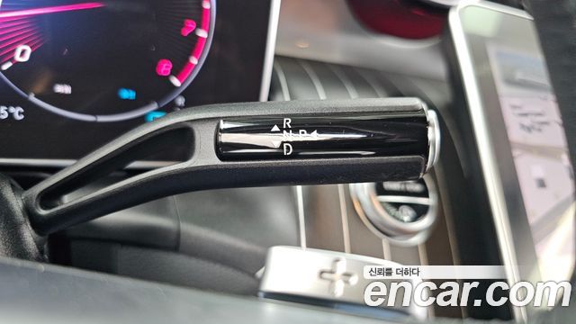 Mercedes-Benz GLC-Class GLC300 4MATIC AMG Line