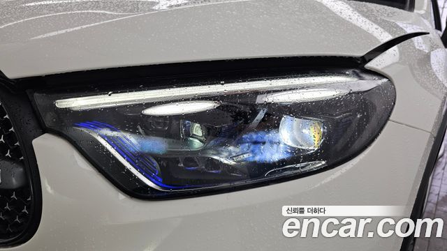 Mercedes-Benz GLC-Class GLC300 4MATIC AMG Line