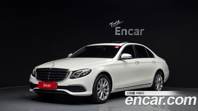 Mercedes-Benz E-Class E220d 4MATIC Exclusive