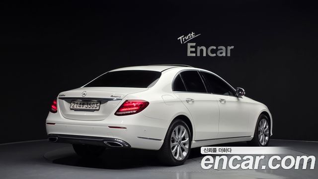 Mercedes-Benz E-Class E220d 4MATIC Exclusive