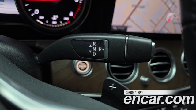 Mercedes-Benz E-Class E220d 4MATIC Exclusive