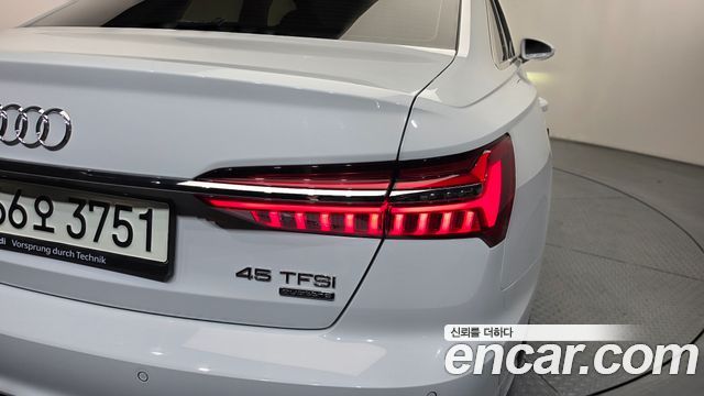 Audi A6 45 TFSI