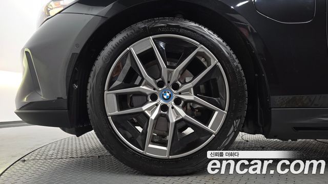BMW 5-Series 530e
