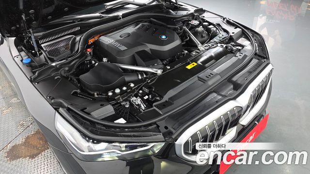 BMW 5-Series 530e