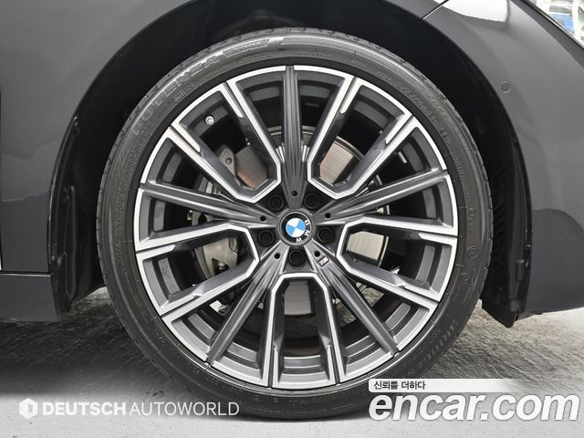 BMW 7-Series 730Ld xDrive M Sport
