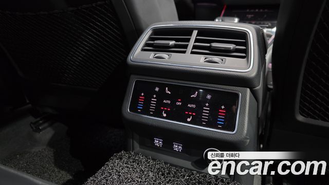 Audi A7 55 TFSI Quattro Premium
