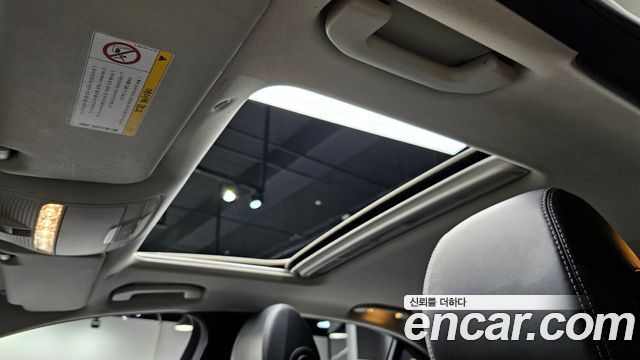 Mercedes-Benz E-Class E300 Exclusive