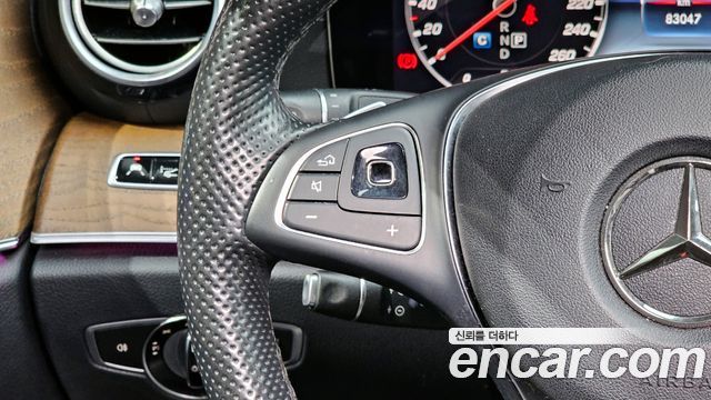 Mercedes-Benz E-Class E300 Exclusive