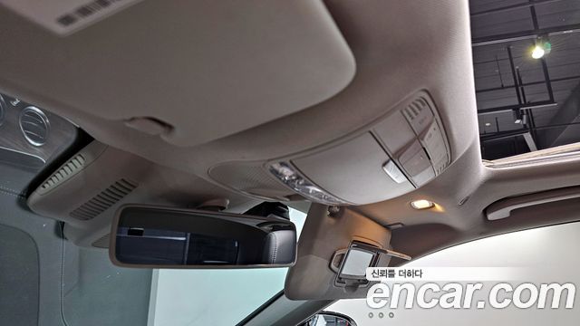 Mercedes-Benz E-Class E300 Exclusive
