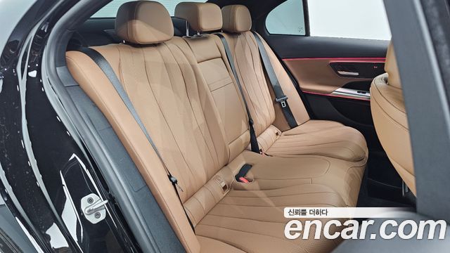 Mercedes-Benz E-Class E200 Avantgarde
