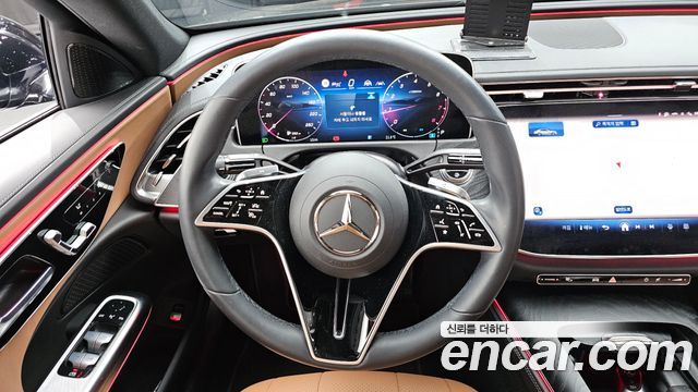 Mercedes-Benz E-Class E200 Avantgarde