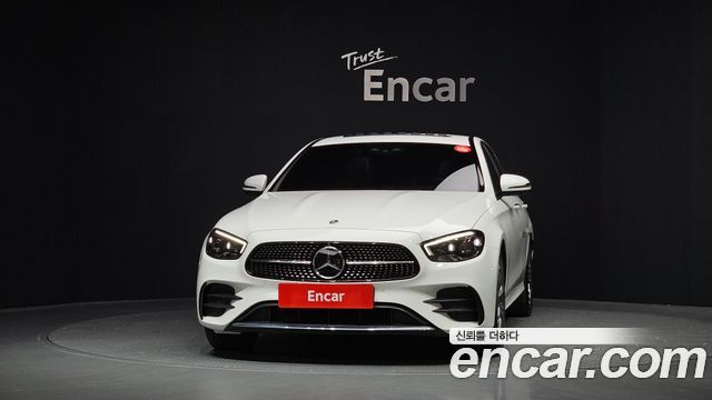 Mercedes-Benz E-Class E220d 4MATIC AMG Line