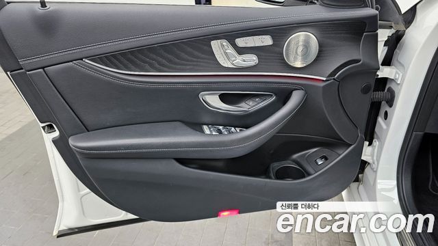 Mercedes-Benz E-Class E220d 4MATIC AMG Line