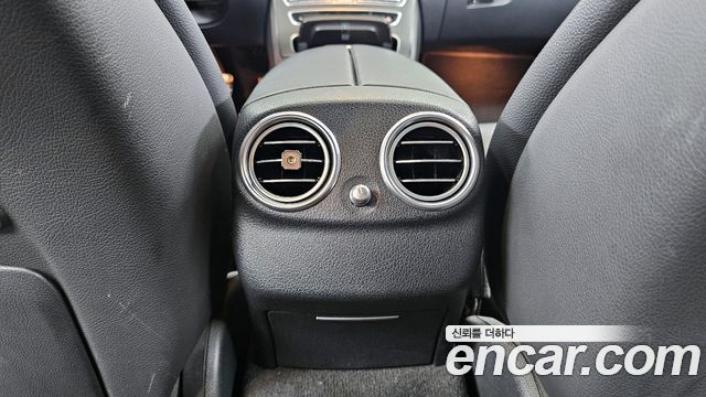 Mercedes-Benz E-Class E220d 4MATIC AMG Line