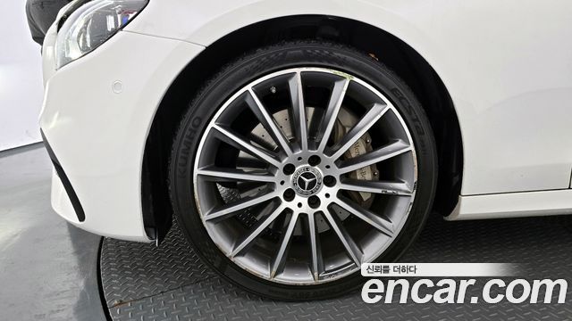 Mercedes-Benz E-Class E350 4MATIC AMG Line Edition