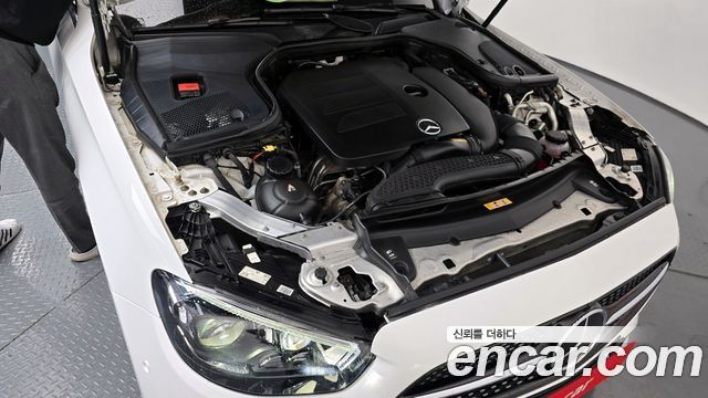 Mercedes-Benz E-Class E350 4MATIC AMG Line Edition
